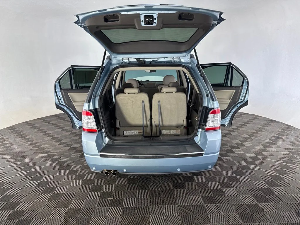 Used 2008  Ford Limited image 17