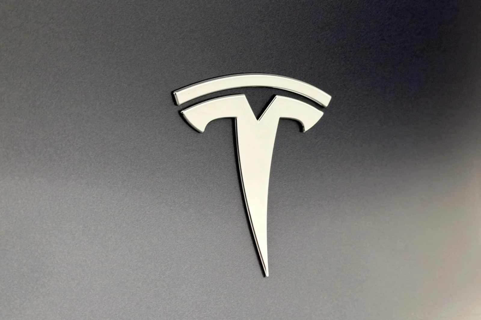 Used 2022 GRAY Tesla Performance image 8