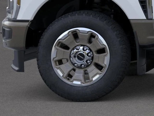 New 2026 Star White Metallic Tri-Coat Ford F-350® King Ranch® image 41