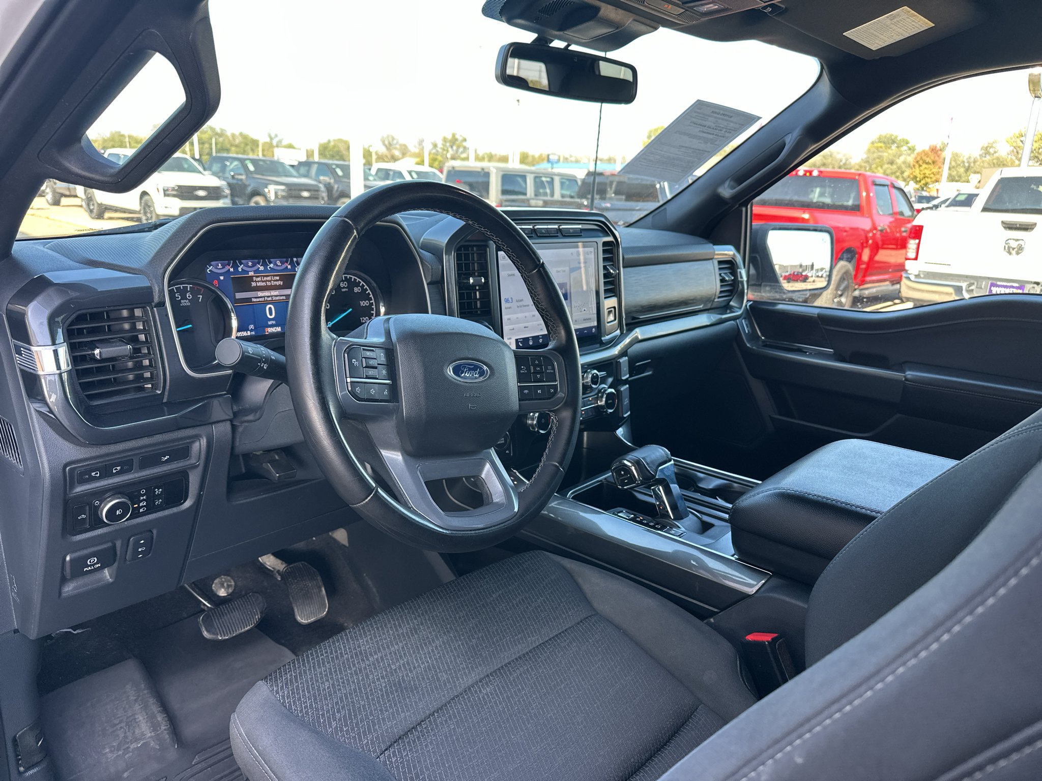 Used 2023 Oxford White Ford XLT image 2