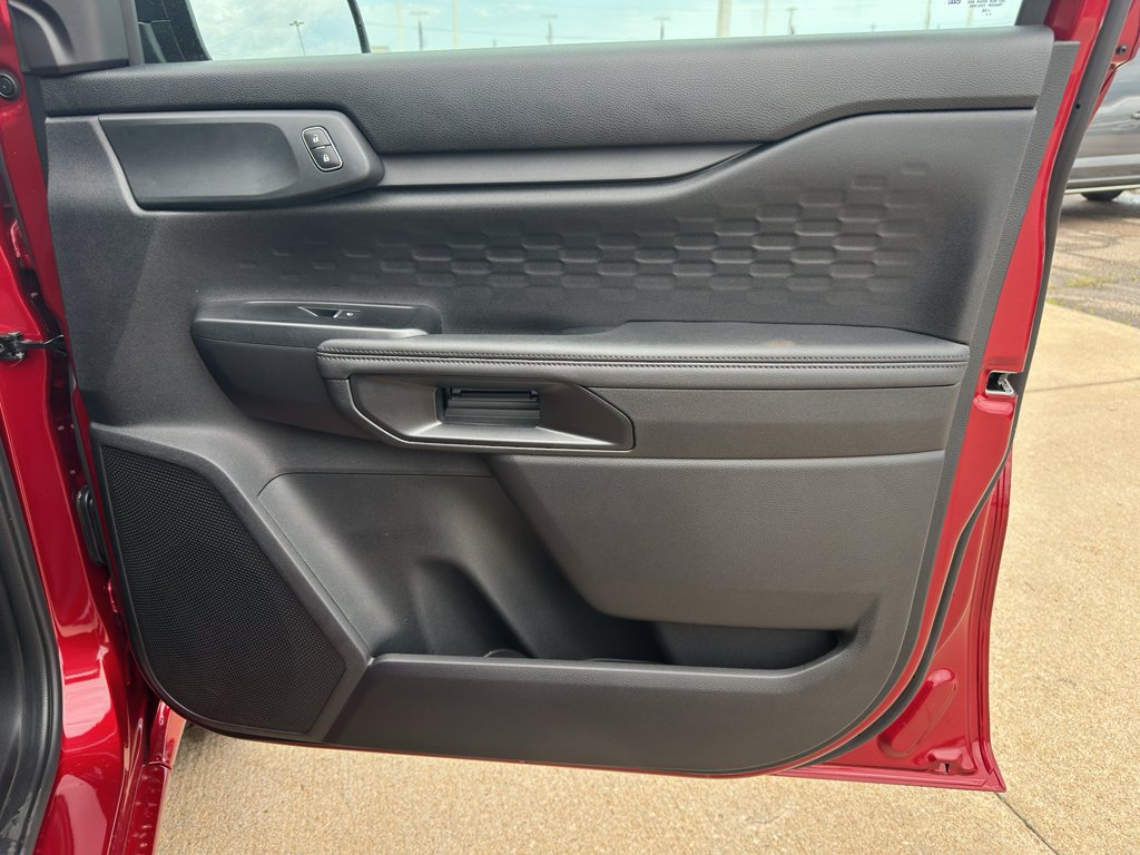 New 2026 Ruby Red Metallic Tinted Clearcoat Ford XLT image 27