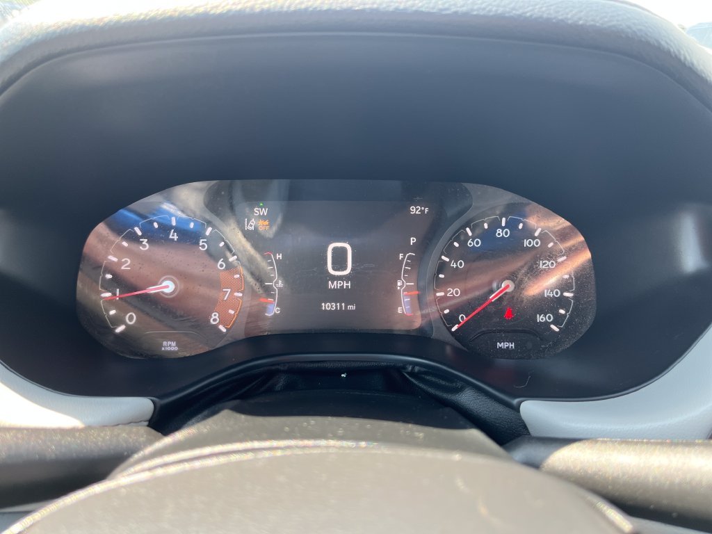 Used 2025 Silver Jeep Limited image 15