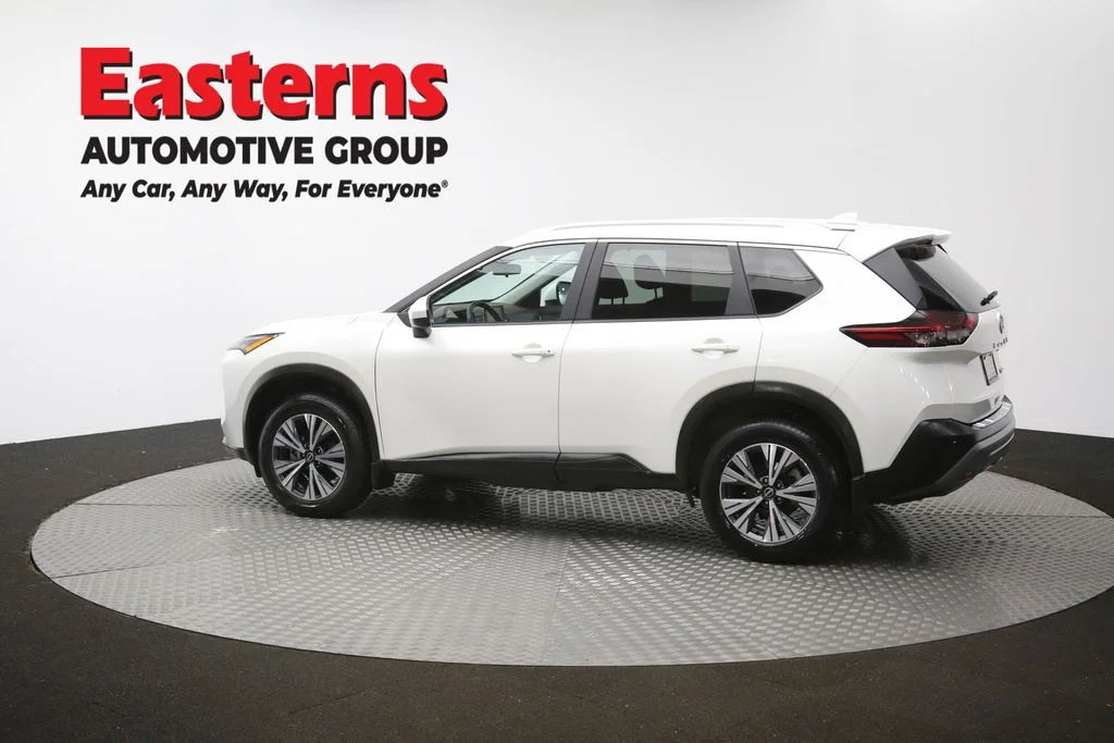 Used 2023 White Nissan SV image 62