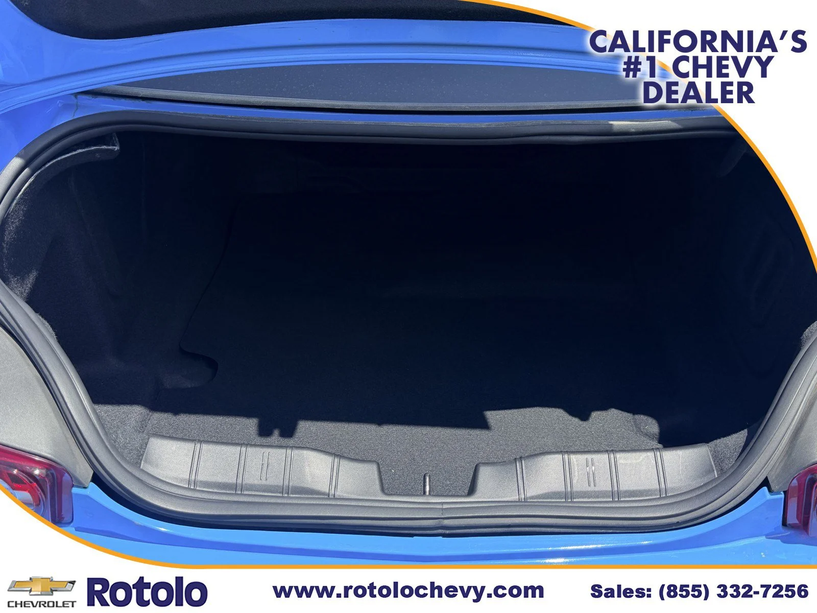 Used 2023 Rapid Blue Chevrolet 1LT image 10