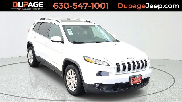 Used 2014 White Jeep Latitude image 1