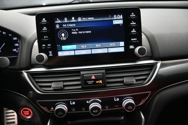 Used 2019 White Honda Sport image 4