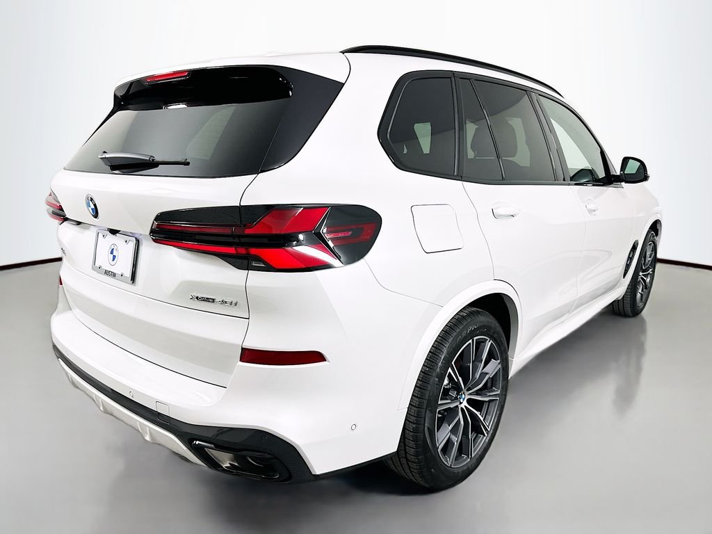 New 2026 Mineral White Metallic BMW xDrive40i image 5