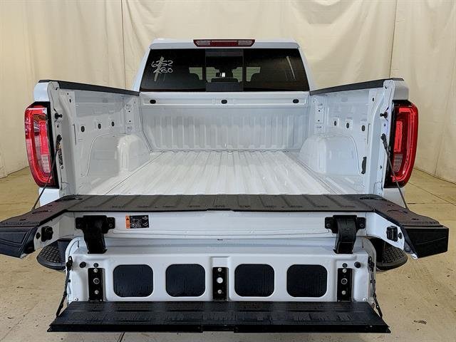 2026 GMC Sierra 1500 SLT - Photo 25
