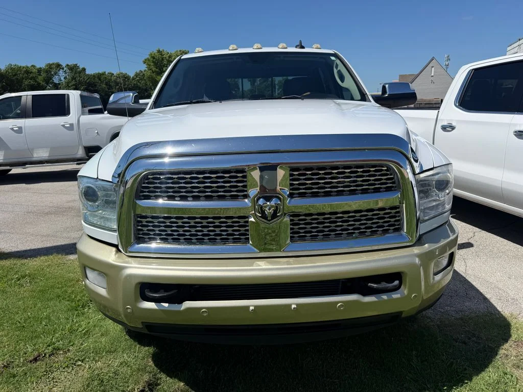 Used 2016 White Ram Laramie Longhorn image 9