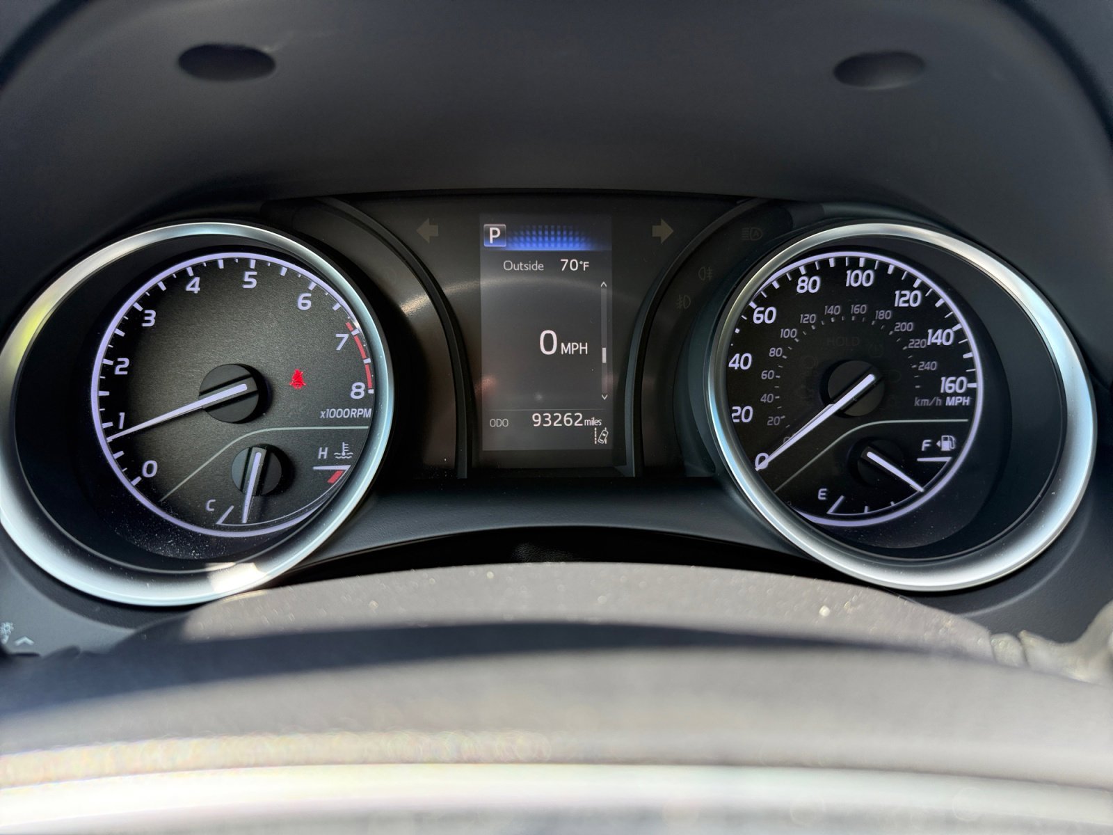 Used 2018 Celestial Silver Metallic Toyota SE image 11