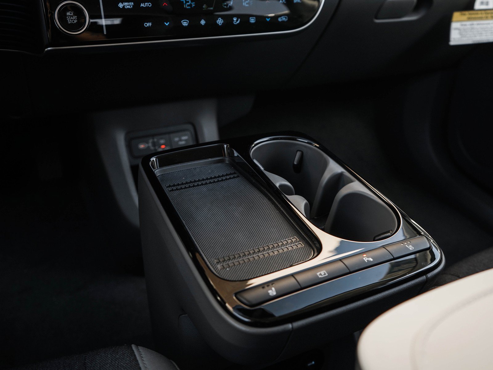 New 2027 Digital Teal Hyundai SE AWD image 25