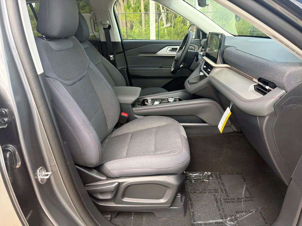 New 2026 Gray Ford Active image 27