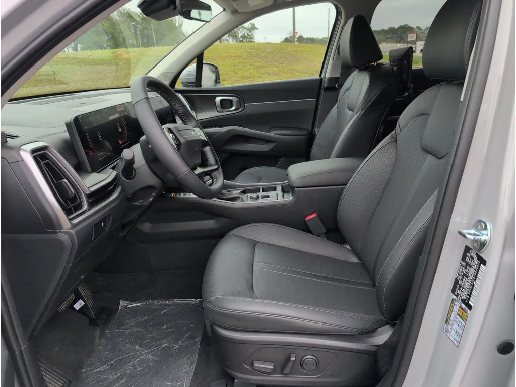 New 2026 Wolf Gray Kia S image 10