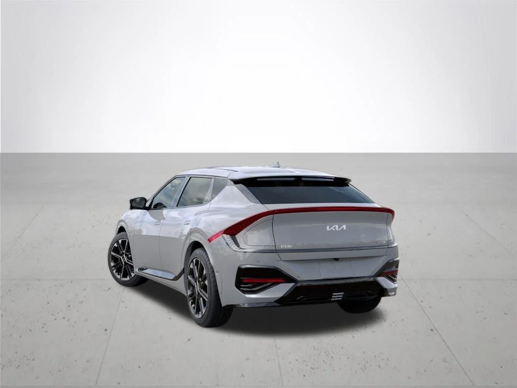New 2026 Wolf Gray Kia GT-Line AWD image 4