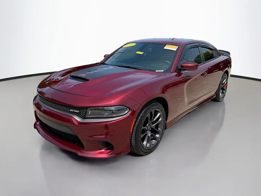 Certified Used 2022 Octane Red Pearlcoat Dodge R/T Daytona image 4