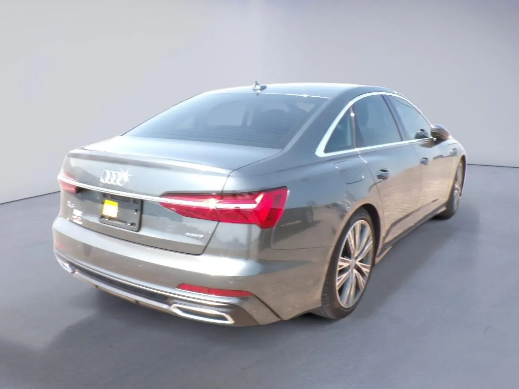 Used 2019 Daytona Gray Pearl Effect Audi Prestige image 4