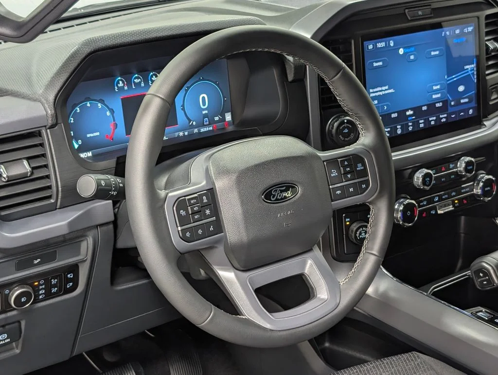New 2026 Avalanche Ford XLT image 13
