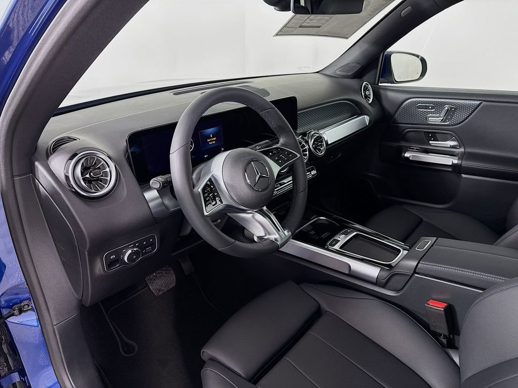 New 2026 Starling Blue Metallic Mercedes-Benz GLB 250 image 37