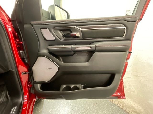 New 2026 Molten Red Pearl-Coat Exterior Paint RAM Rebel image 22