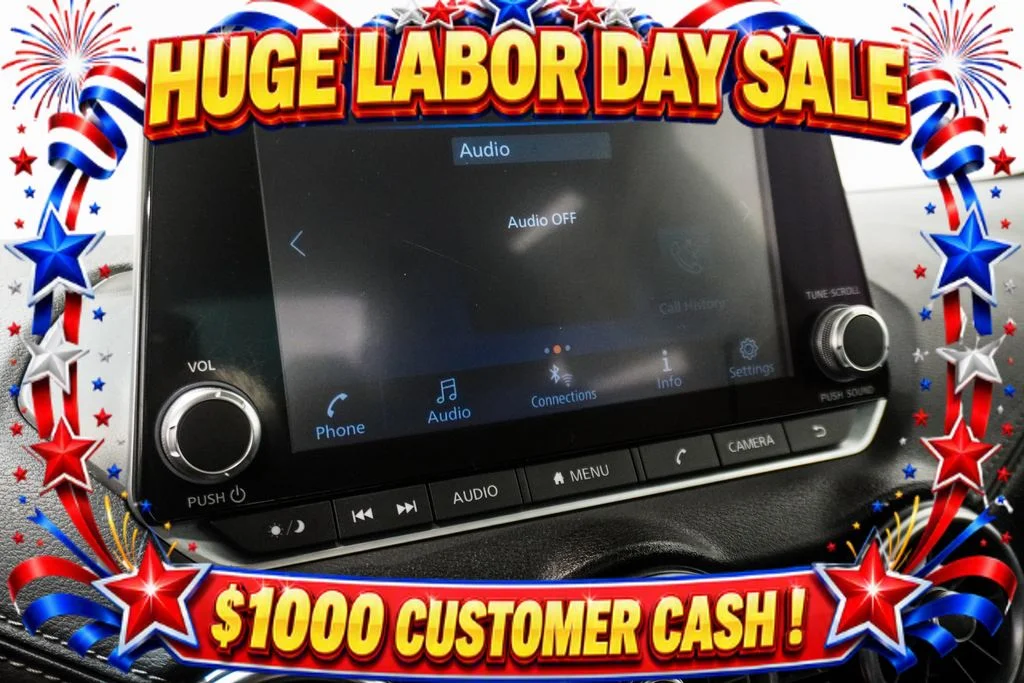 Used 2025 Gray Nissan SV image 18
