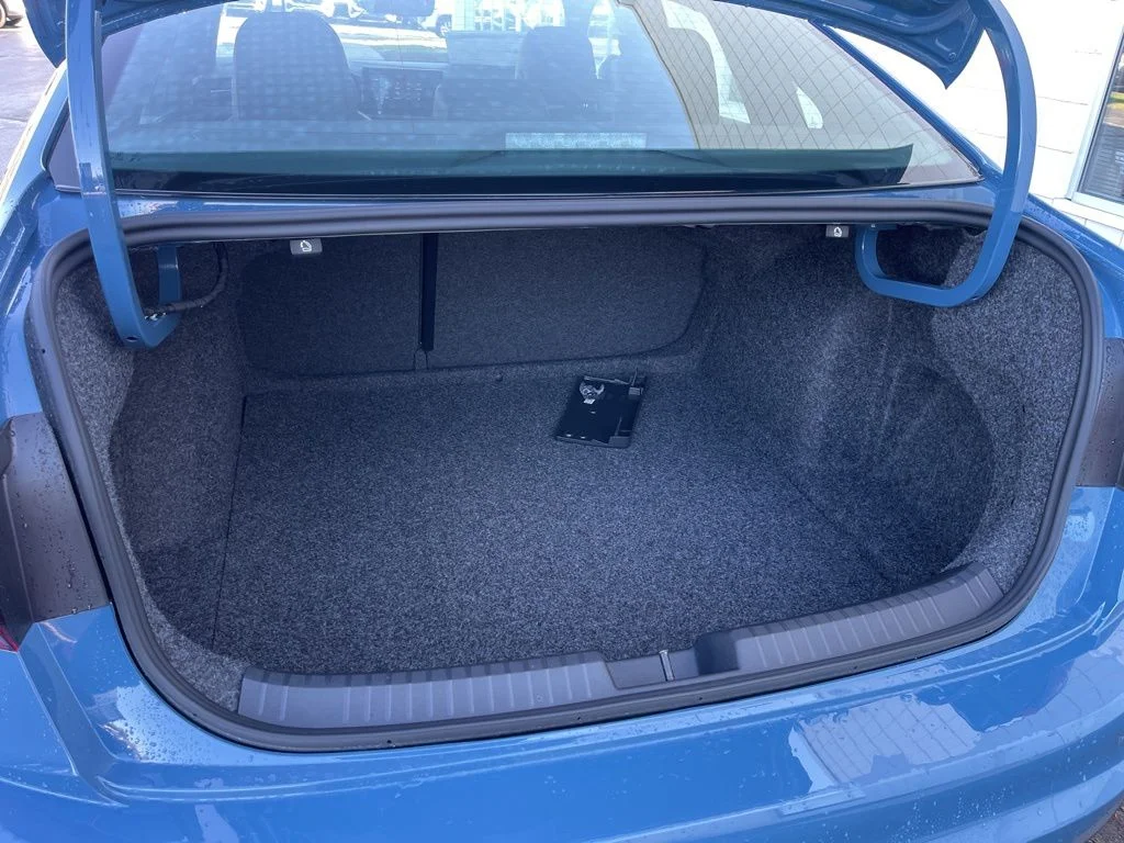 New 2026 Monterey Blue Pearl Volkswagen 2.0T Autobahn image 15