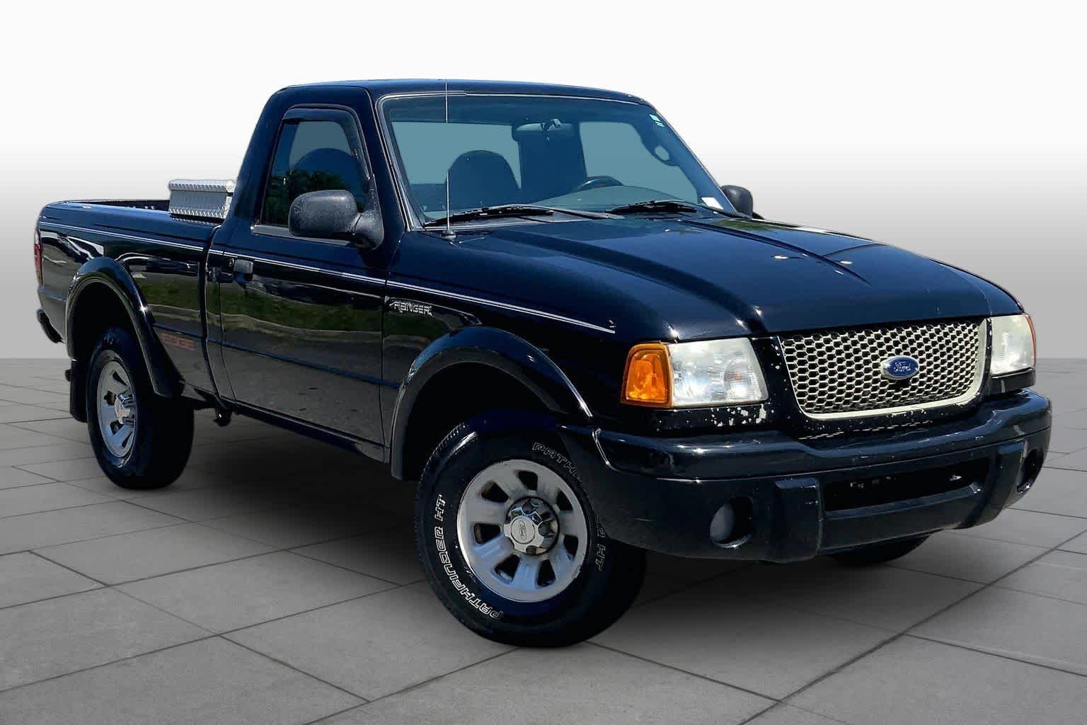 Used 2003 Black Ford Edge image 2