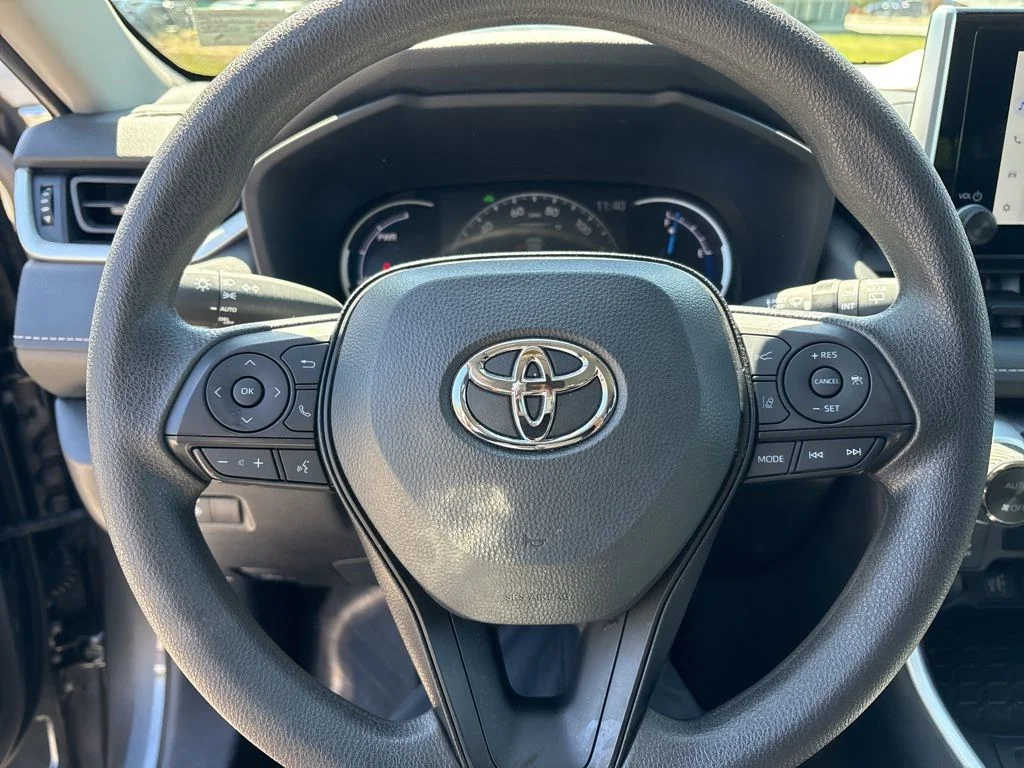 Used 2025 Gray Toyota XLE image 21