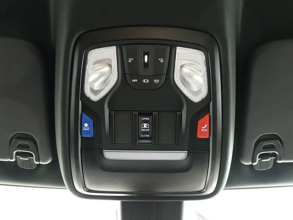 2026 RAM 1500 Warlock - Photo 21