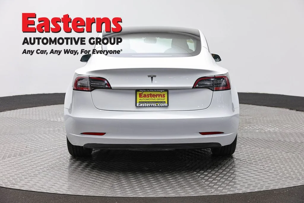 Used 2021 White Tesla Standard Range Plus image 6