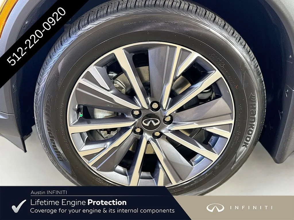 New 2027 RADIANT WHITE INFINITI LUXE image 43