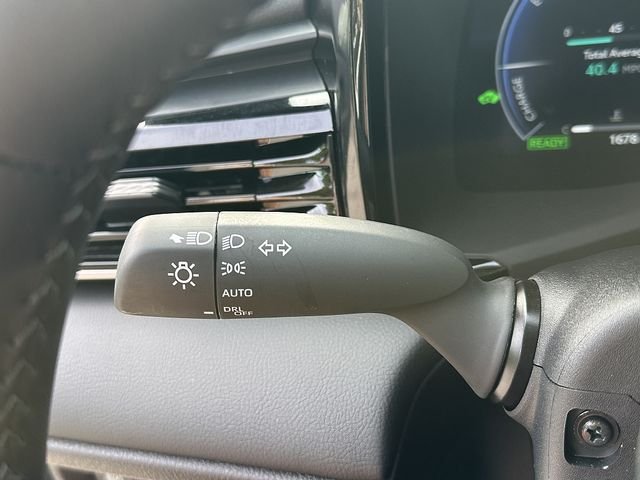 Used 2025 Beige Toyota XSE image 30
