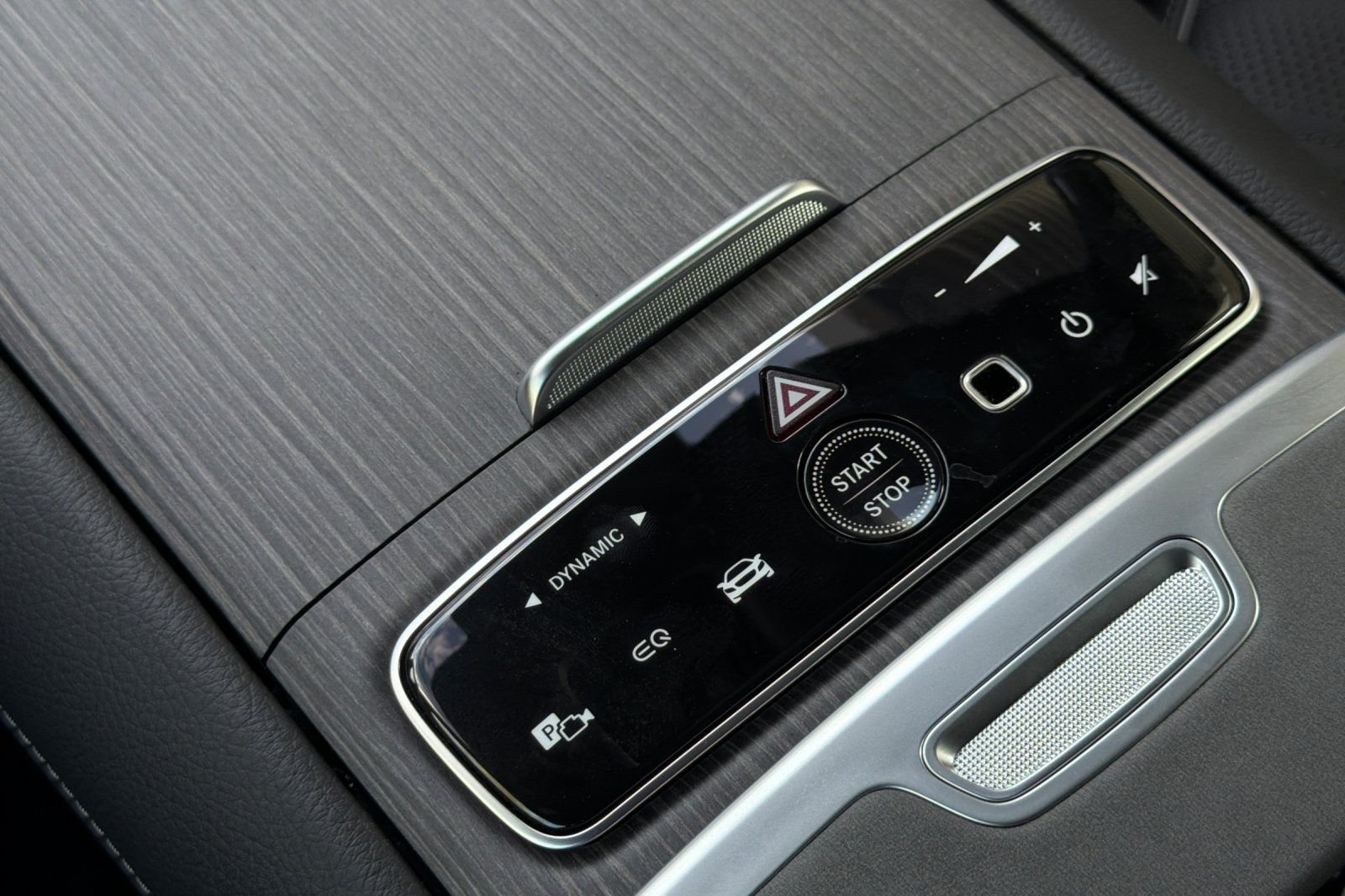 2026 Mercedes-Benz EQS SUV Base - Photo 21