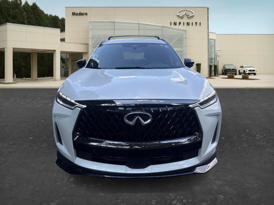 Used 2026 Radiant White INFINITI SPORT image 7