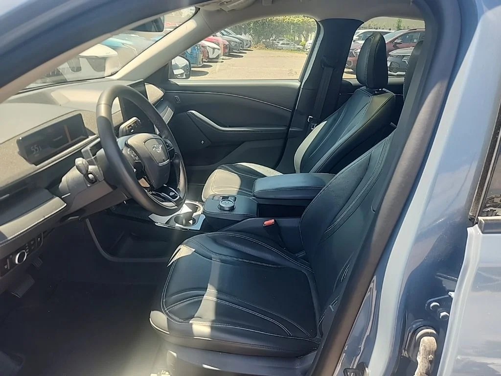 Used 2023 Blue Ford Premium image 19