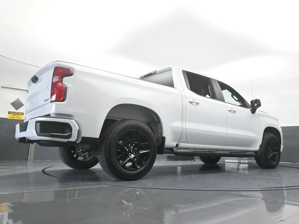 Used 2026 Summit White Chevrolet RST image 56