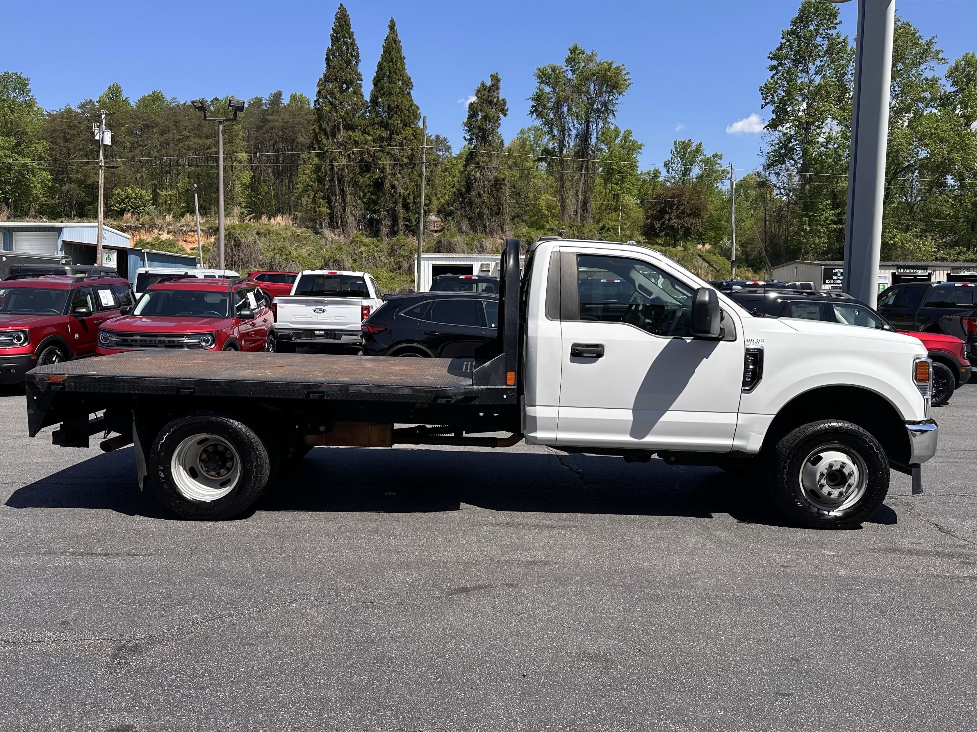 Used 2020 Oxford White Ford XL image 5