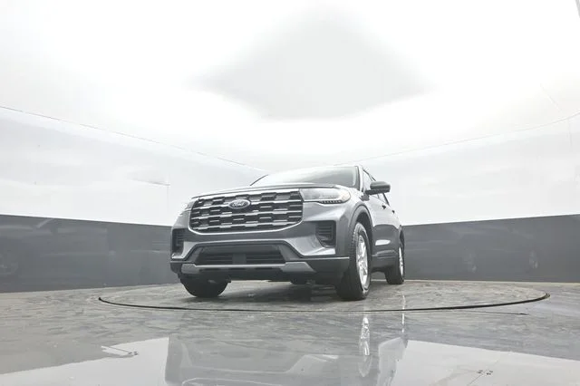 New 2026 Gray Ford Active image 30