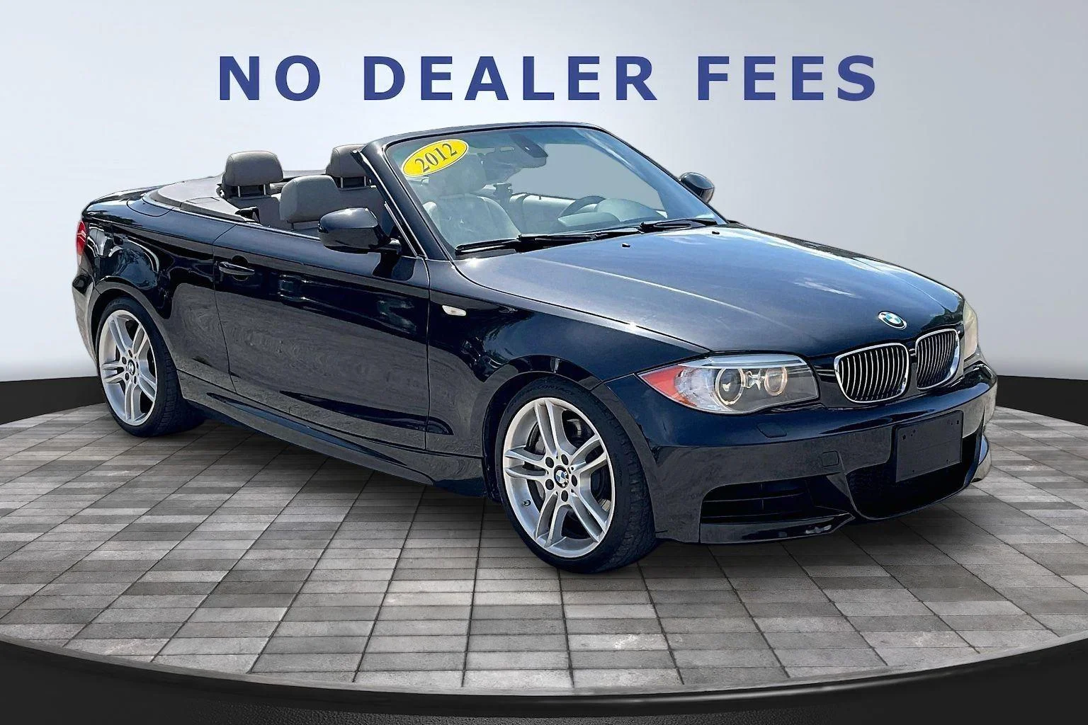 Used 2012  BMW 135i image 3