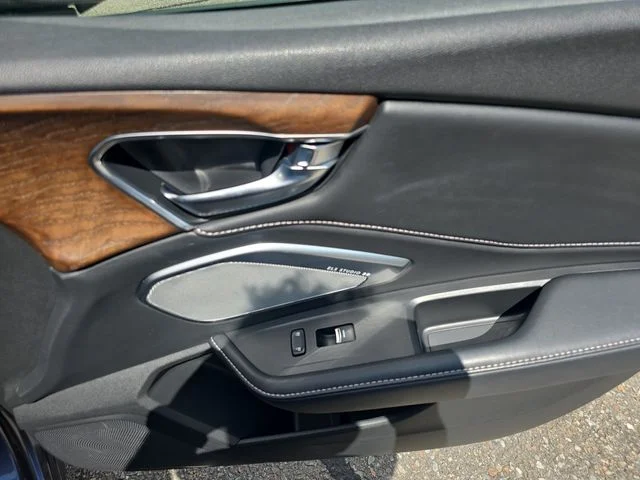 Certified Used 2019 Modern Steel Metallic Acura Advance Package image 34