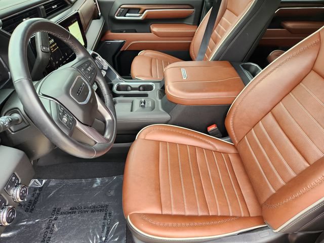 Used 2025 Titanium Rush Metallic GMC Denali Ultimate image 4