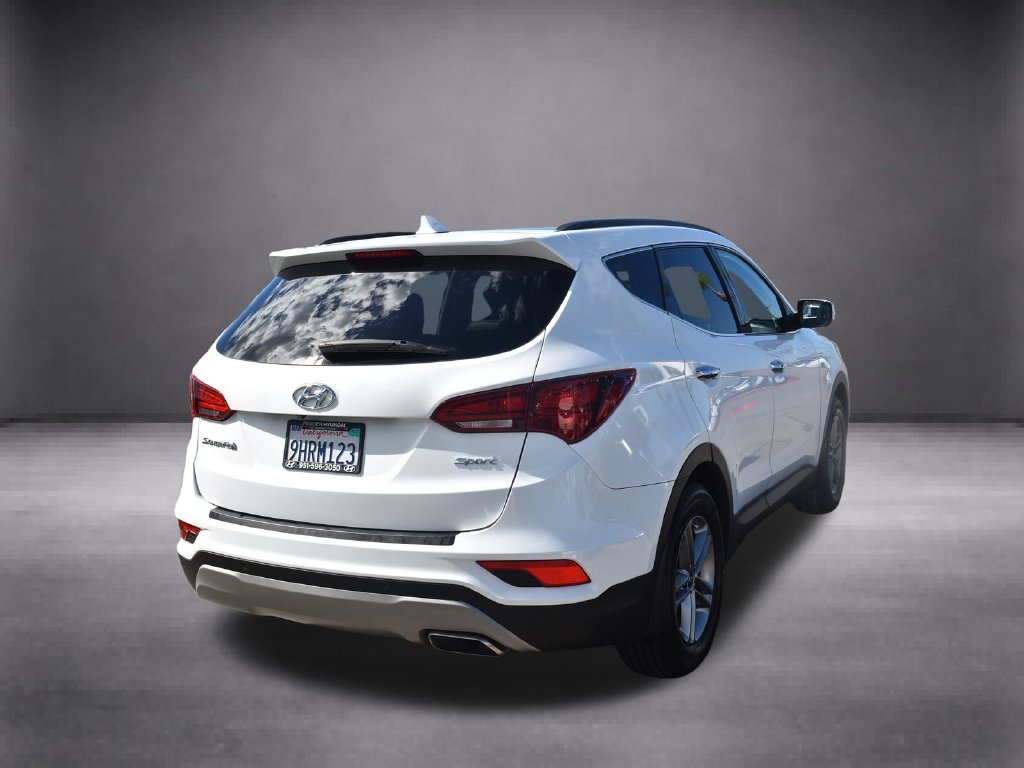 Used 2018 White Hyundai 2.4 Base image 8