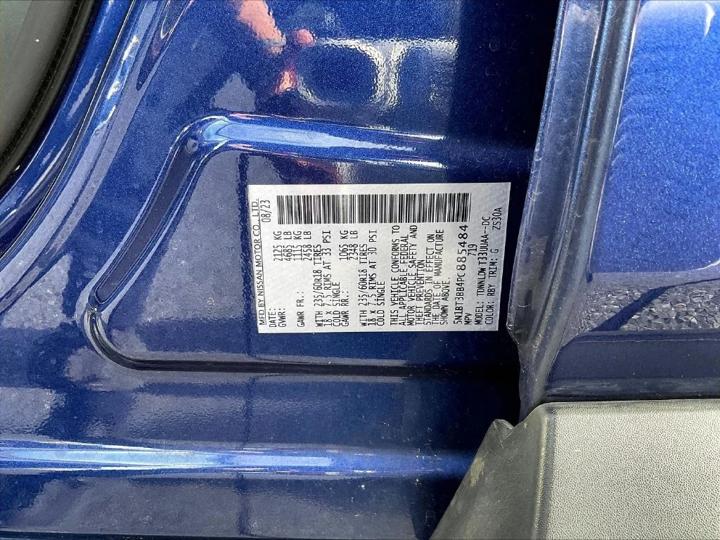 Used 2023 Caspian Blue Nissan SV image 9