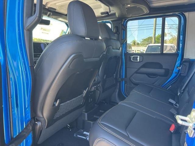 2025 Jeep Wrangler 4-Door Sahara - Photo 34