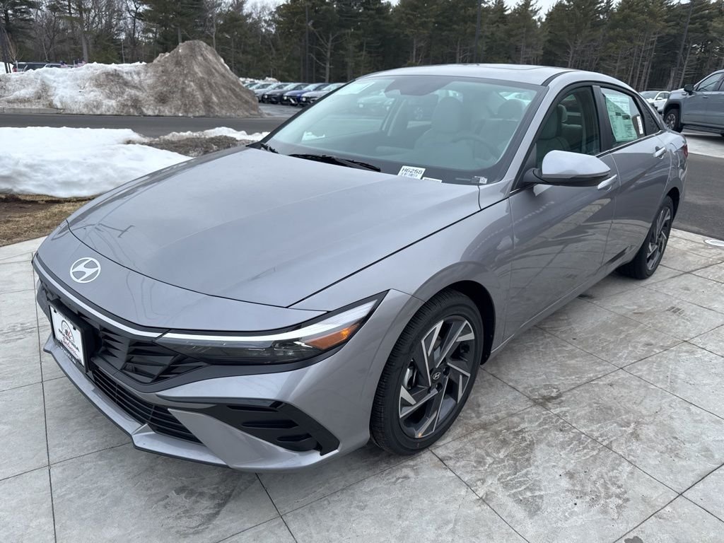 New 2026 Silver Hyundai Limited image 3