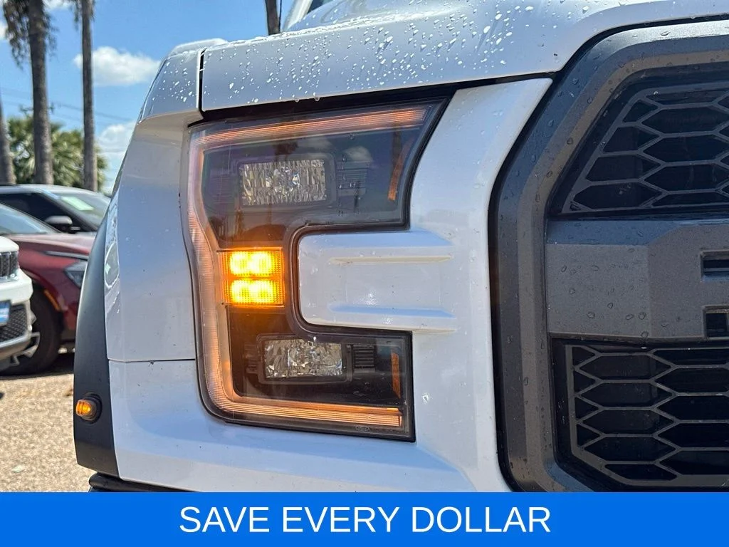 Used 2024 Brown Ford XLT image 3