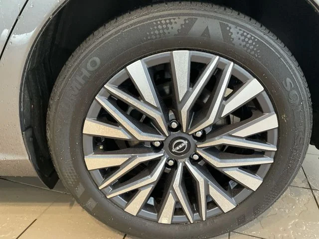 2025 Nissan Altima SV - Photo 30