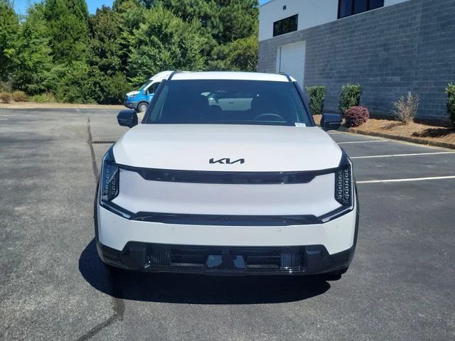 New 2026 Glacial White Pearl Kia Land AWD image 2
