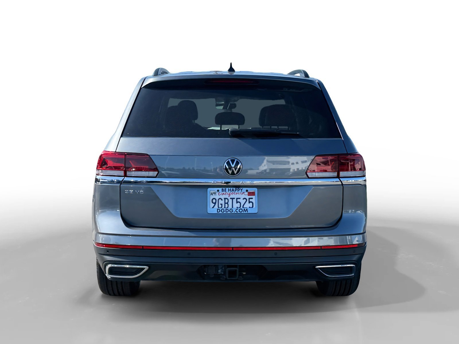 Certified Used 2023 Platinum Gray Metallic Volkswagen 3.6L V6 SE w/Technology image 4