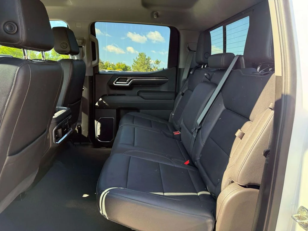 Used 2023 White Chevrolet LTZ image 11