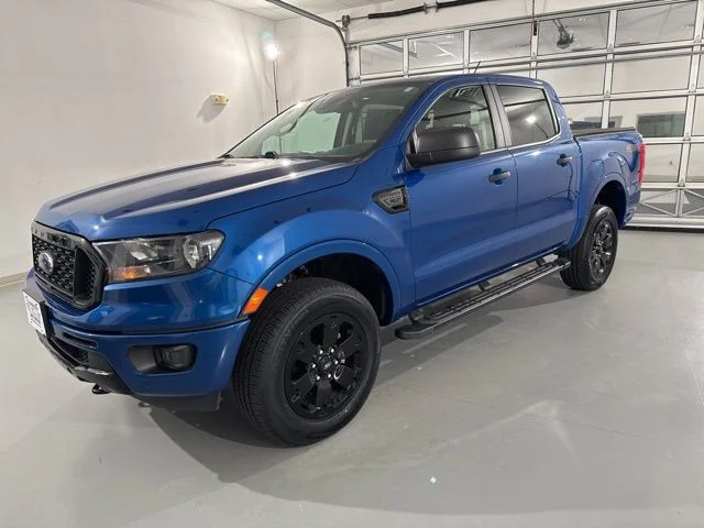 Used 2020 Blue Ford XLT image 4